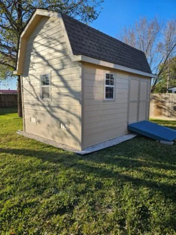 Custom storage shed Murfreesboro TN